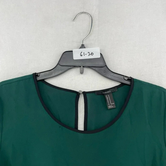 Forever 21 Tops Womens M Emerald Green Round Neck Keyhole Black Trim Long Sleeve - Picture 11 of 11